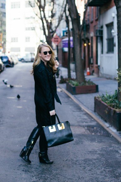 allblack3.jpg