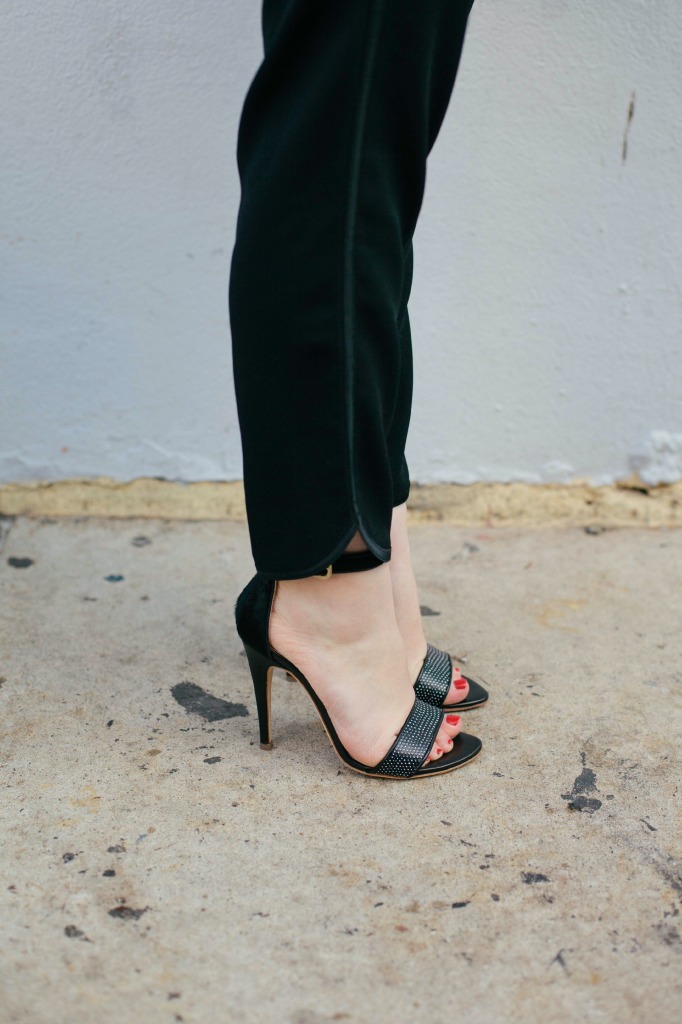 allblack4