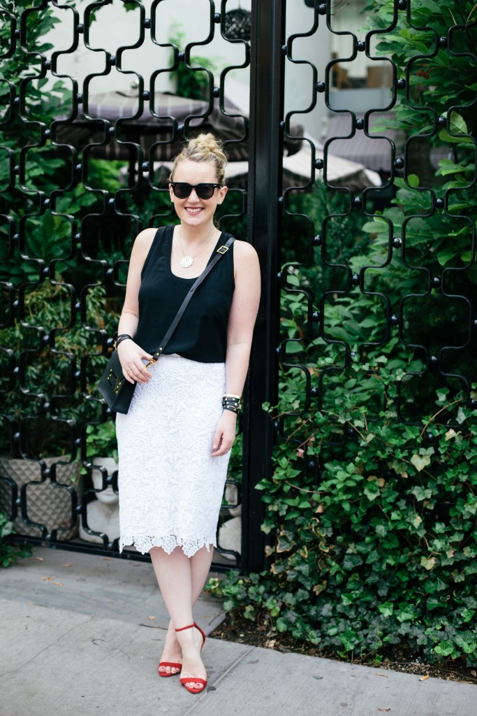 wit & whimsy I black and white dressing