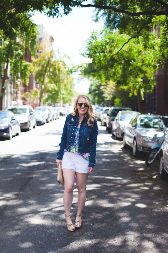 wit & whimsy I meghan donovan I lilly pulitzer top and clutch