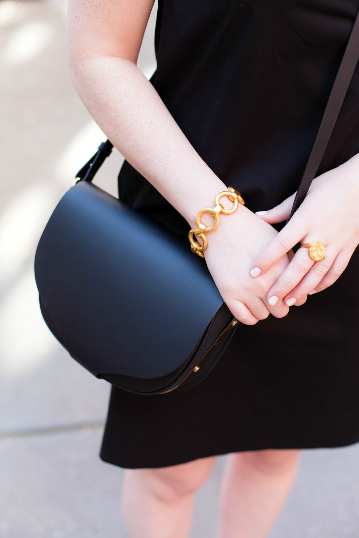 Black & Gold //