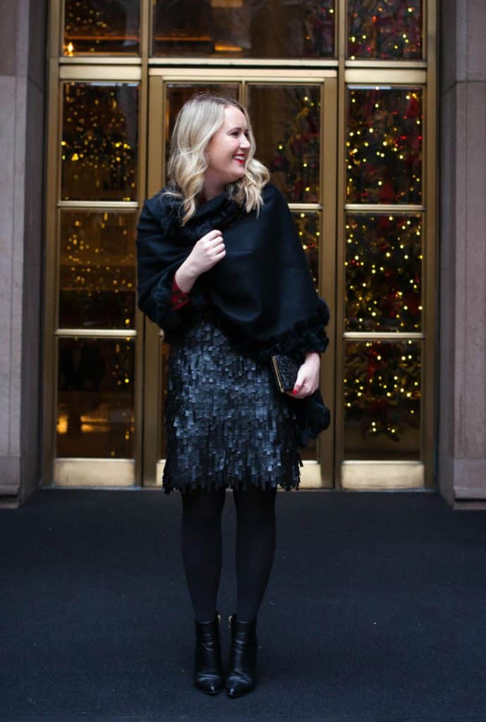 Blogger Meghan Donovan of wit & whimsy wears J.McLaughlin