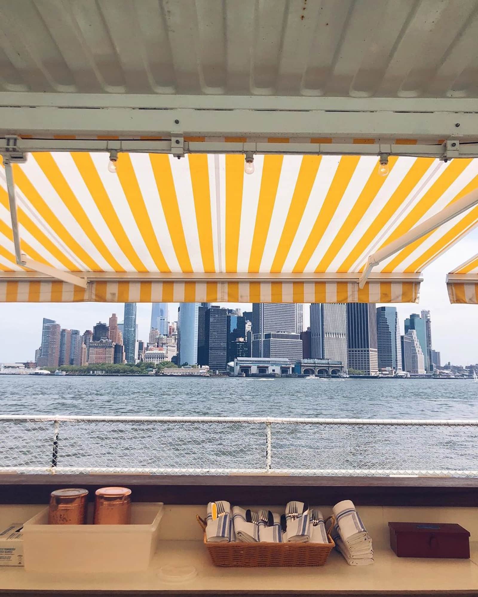 Island Oyster Bar