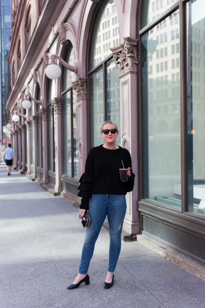 The Everlane Day Heel on blogger Meghan Donovan of wit & whimsy