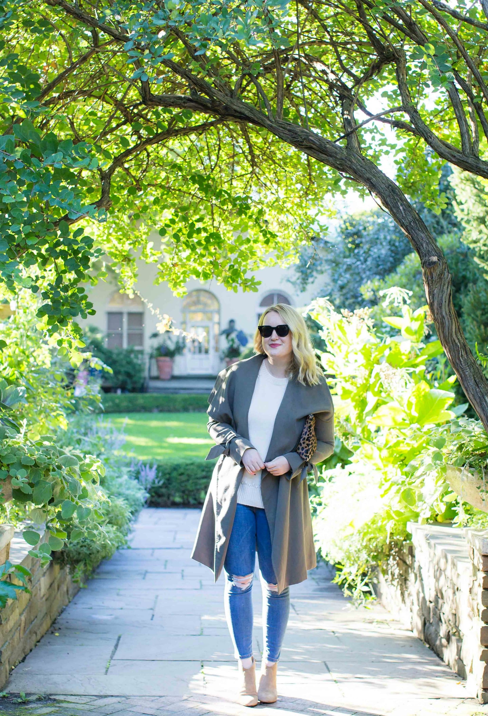 Meghan Donovan of wit & whimsy wears a classic Fall outfit