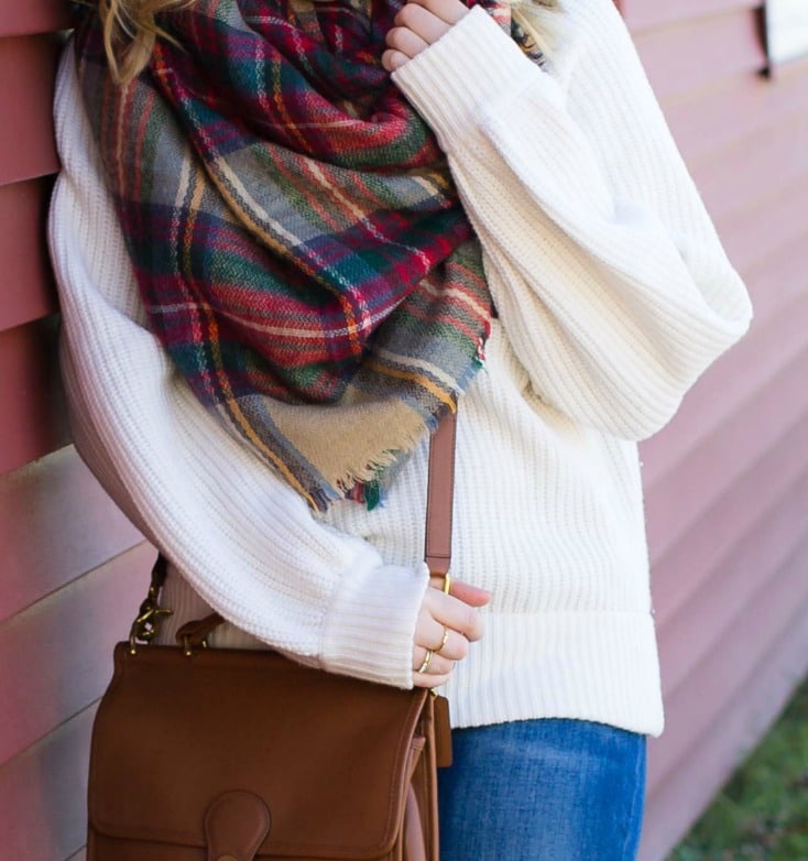 Easy + Cute Fall look on Meghan Donovan