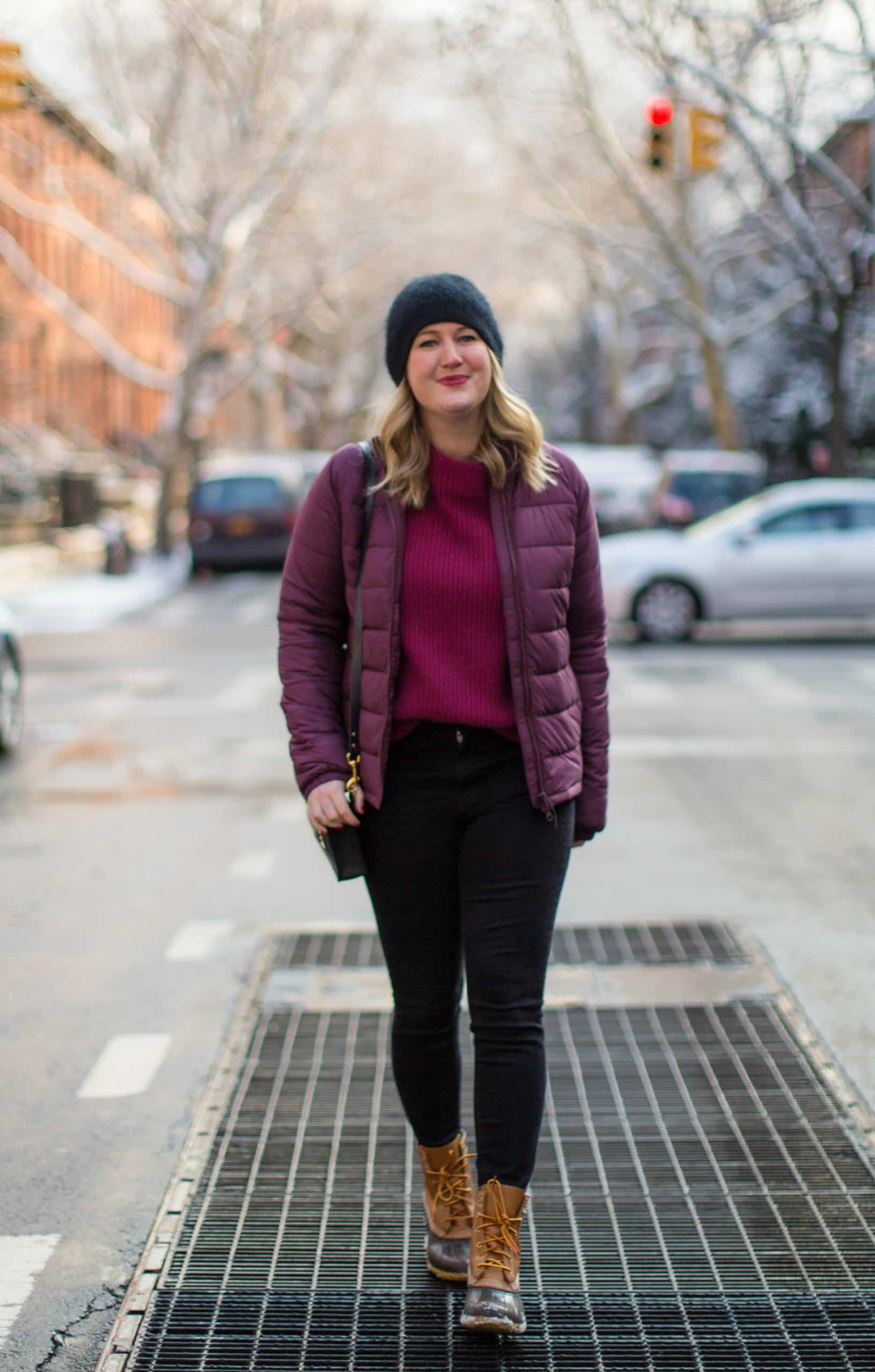 Meghan Donovan styles Everlane puffer jacket - What to Wear When Its Freezing in Winter