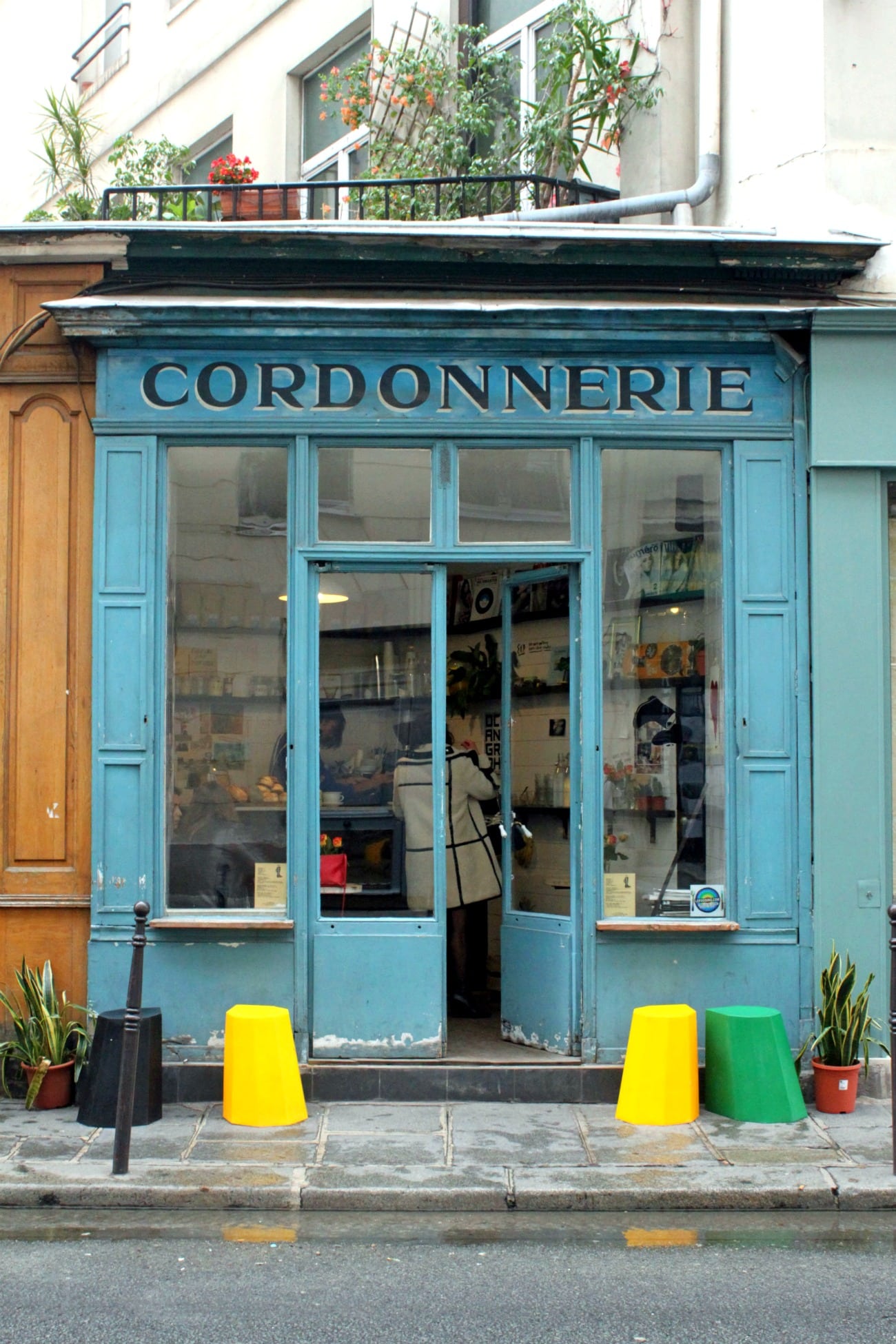Best Coffee Shops in Paris Best Coffee Shops in Paris I Boot Cafe