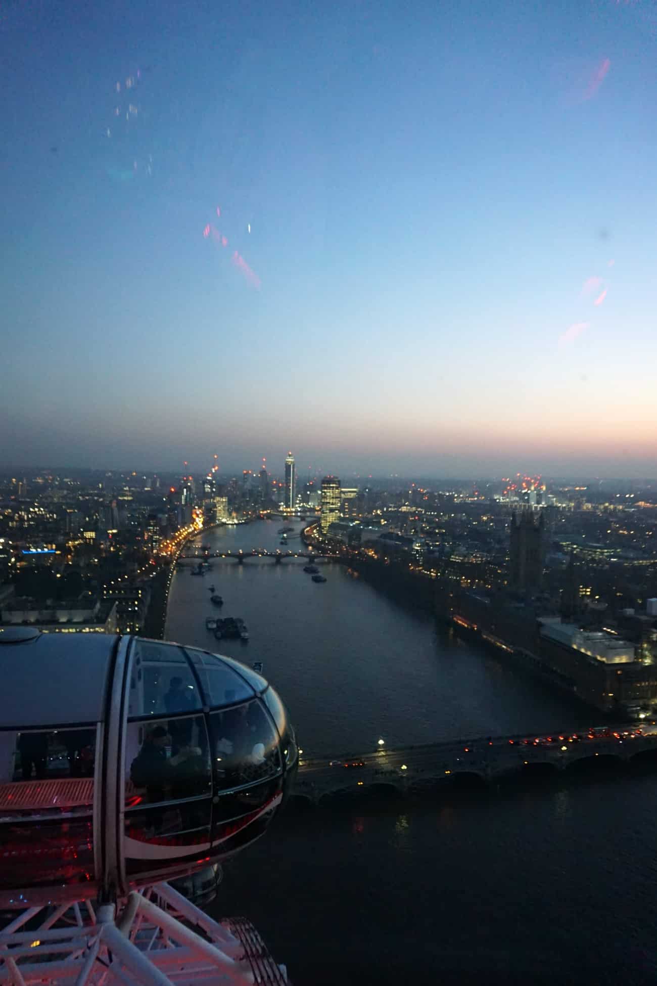 Millennium Wheel night view