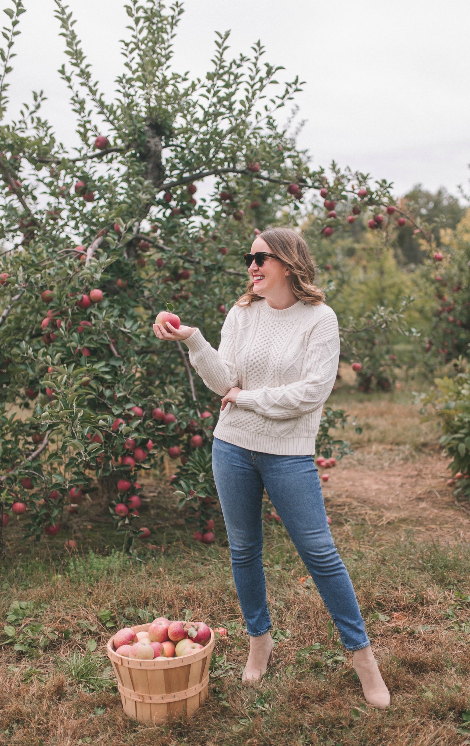 apple picking