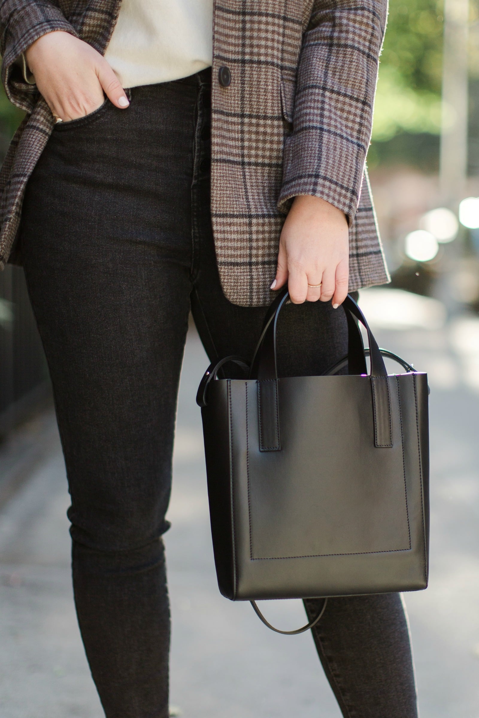 Everlane Boots and Blazers I FALL/WINTER WARDROBE STAPLES