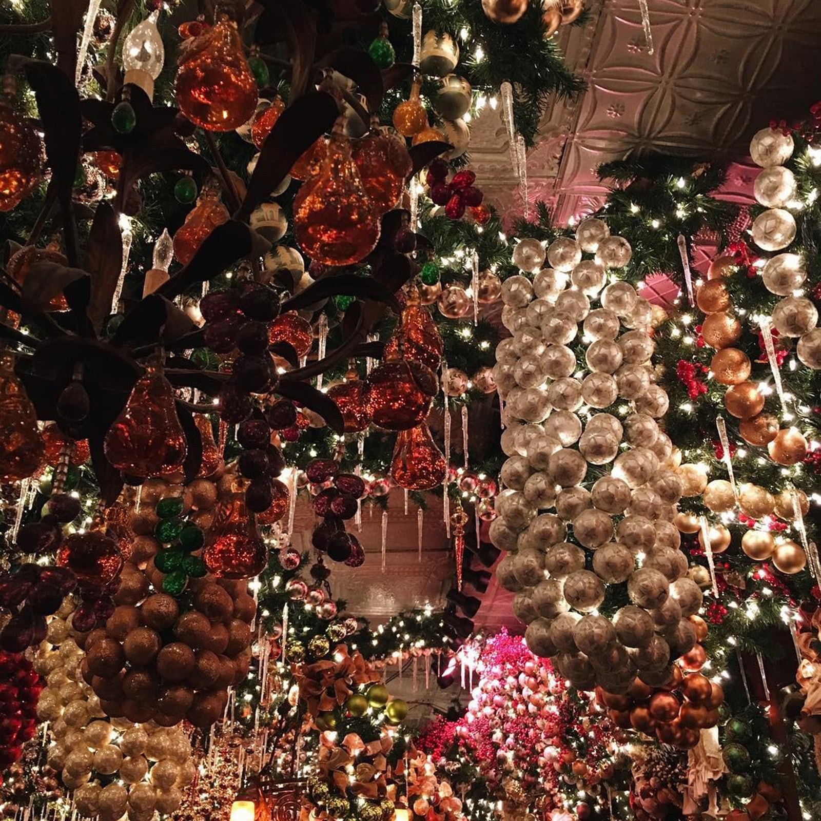 The Most Instagram-Worthy Holiday Spots in NYC
