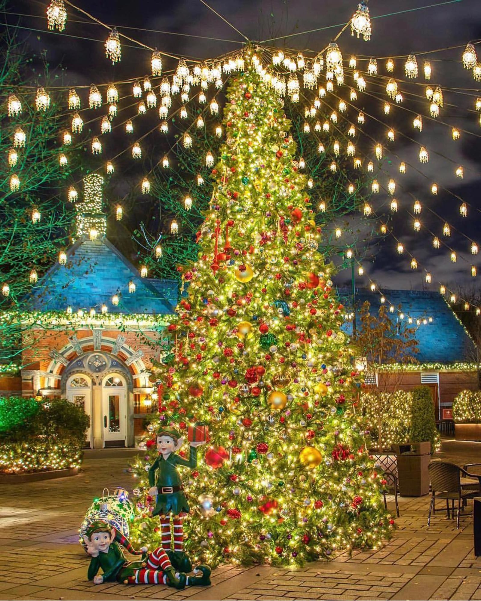 The Most Instagram-Worthy Holiday Spots in NYC