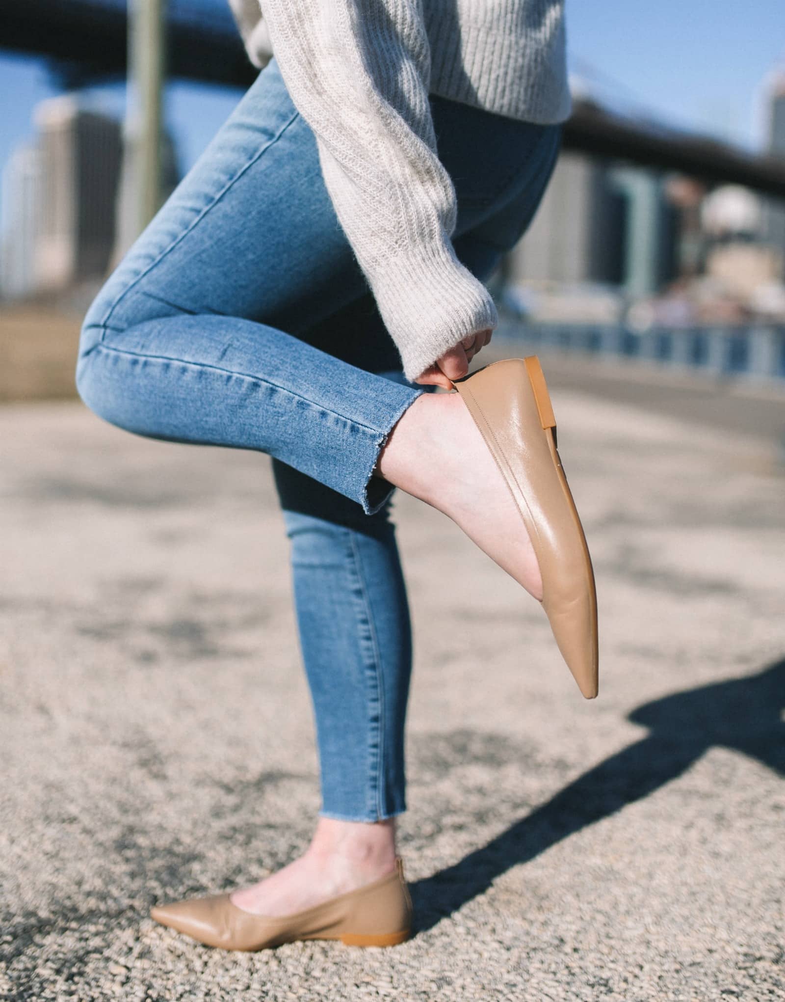Everlane 40 Hour Flat Everlane 40 Hour Flat I Styling Everlanes New Arrivals
