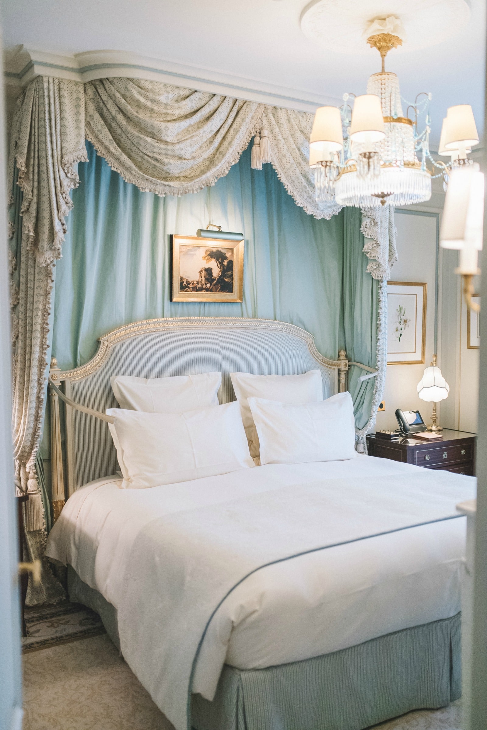 parisian hotel bedrooms 