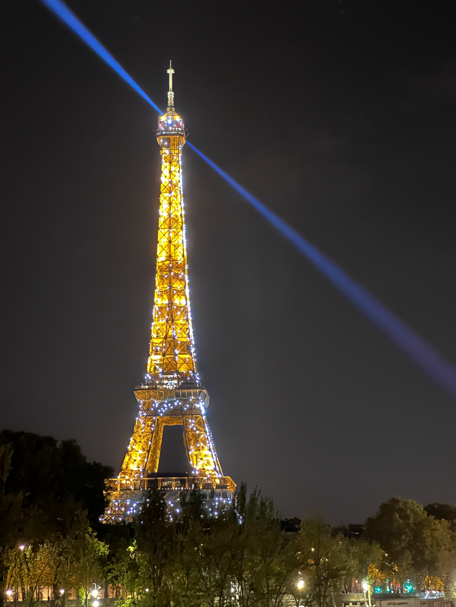 Eiffel Tower Views in Paris from Pont de l'Alma