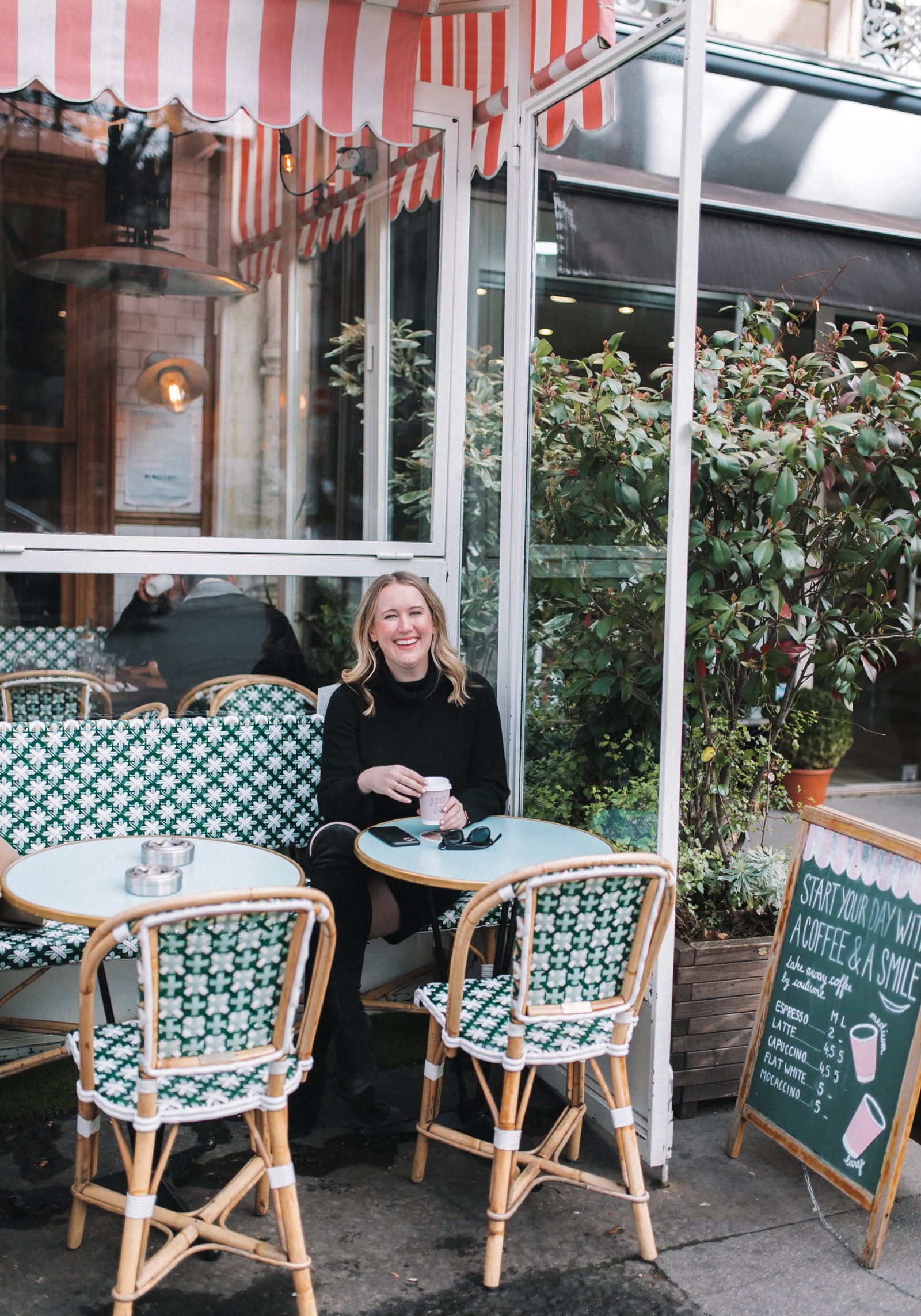 Tips for Traveling to Paris Alone