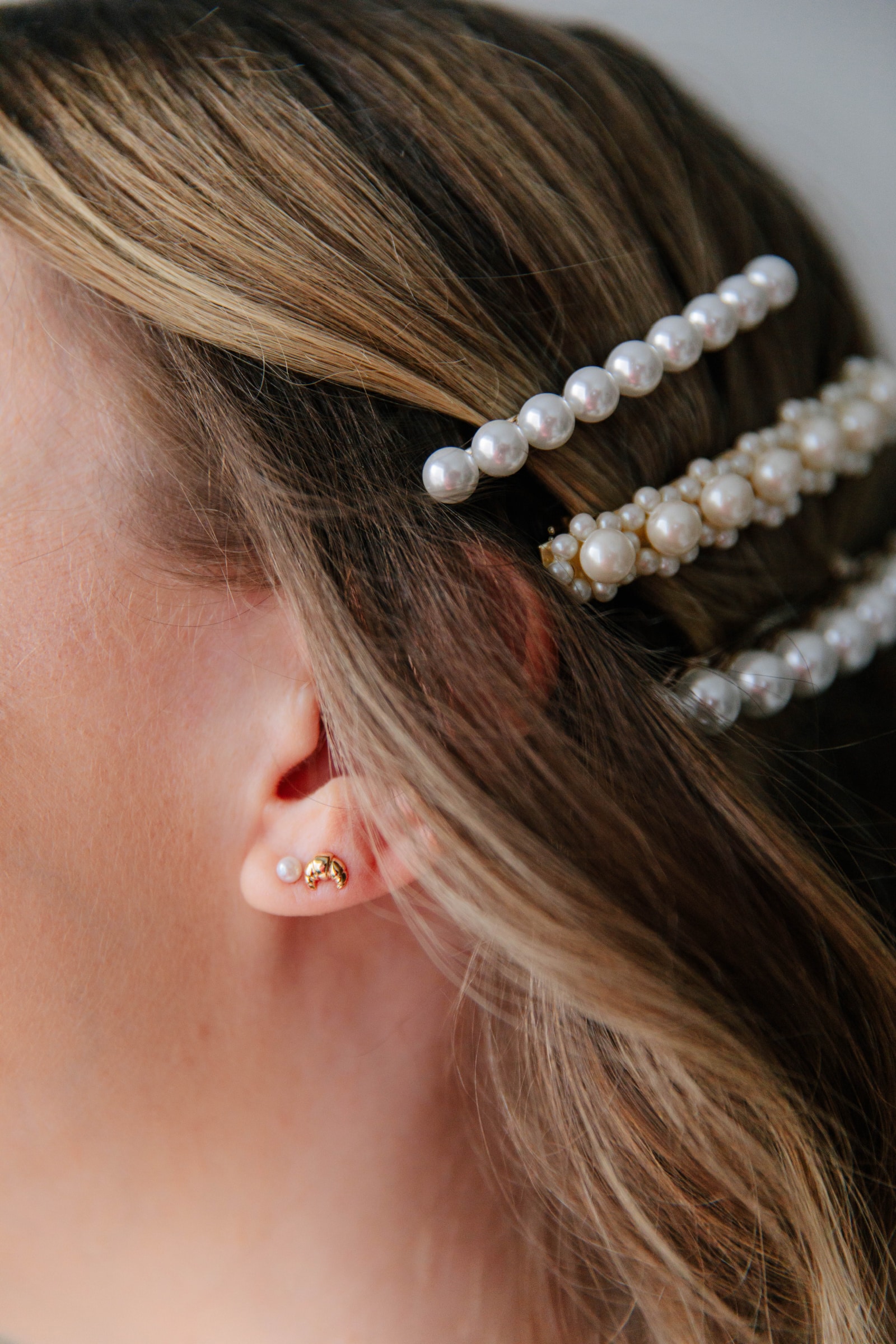 Croissant earring