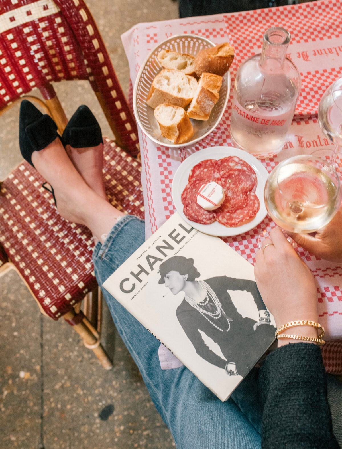 Paris, Perfected Travel Guides