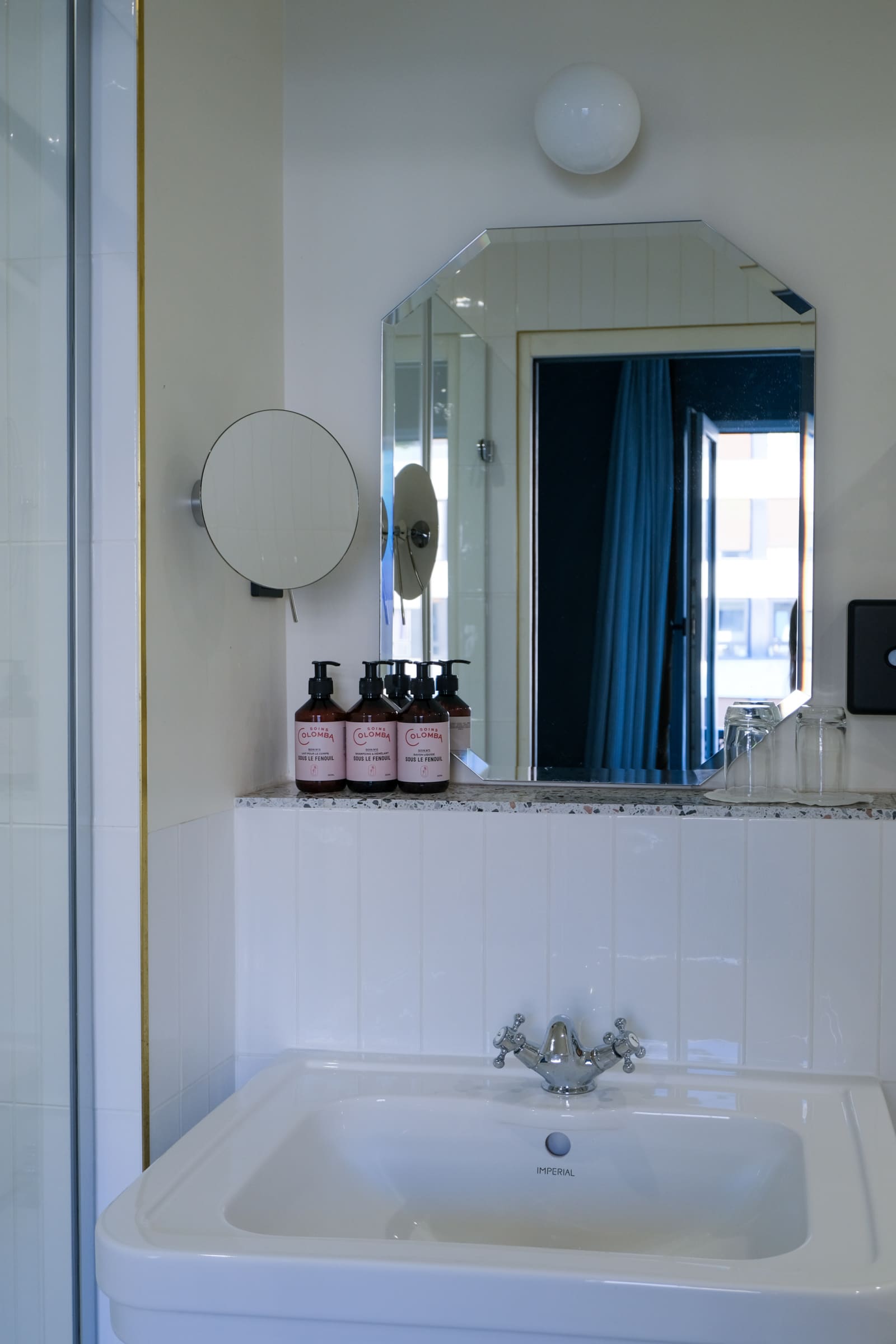Hôtel Léopold Paris Review