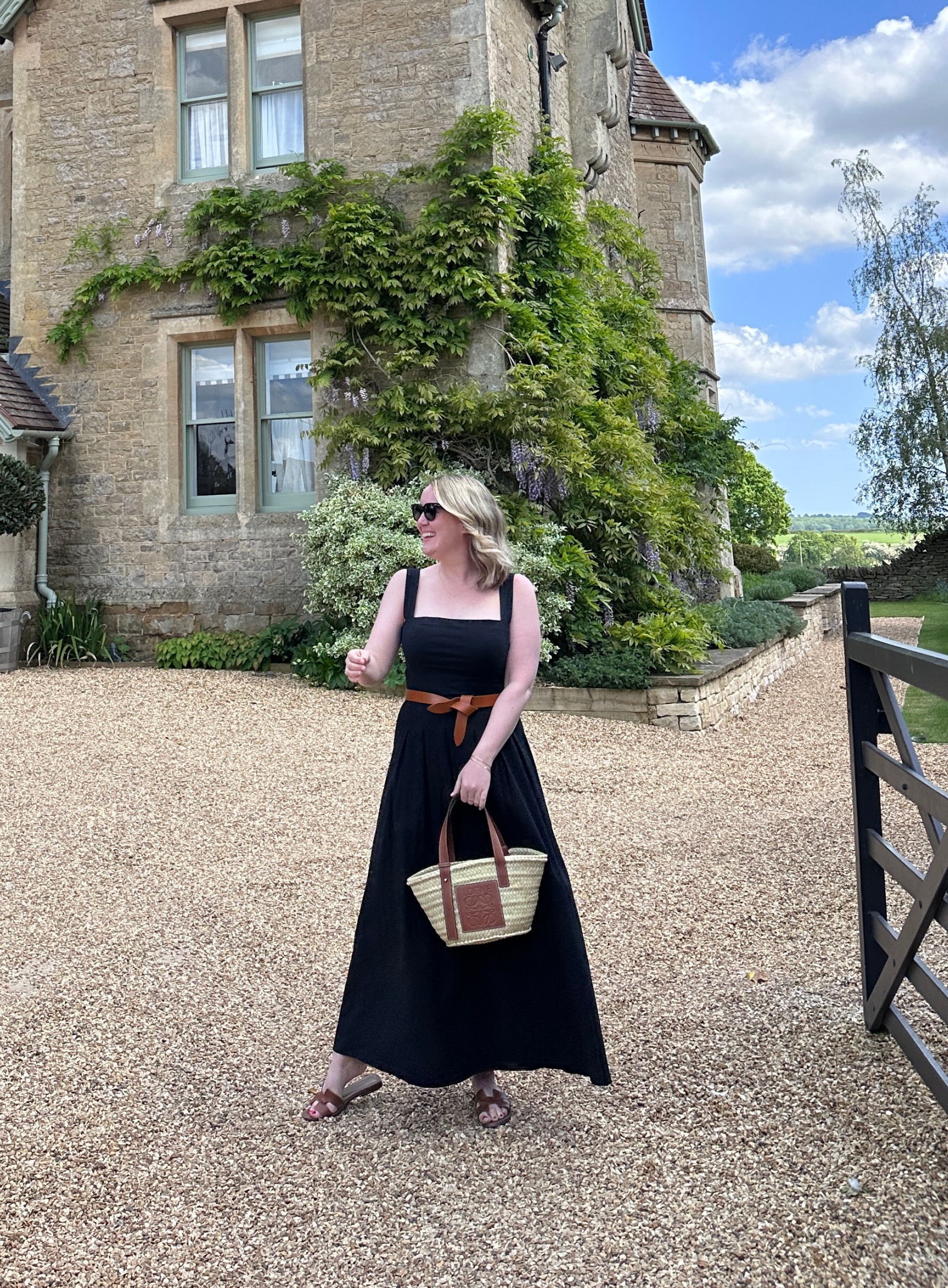 Reformation Dress Summer and brown sandals Outfit Cotswolds Reformation Dress Summer and brown sandals Outfit Cotswolds