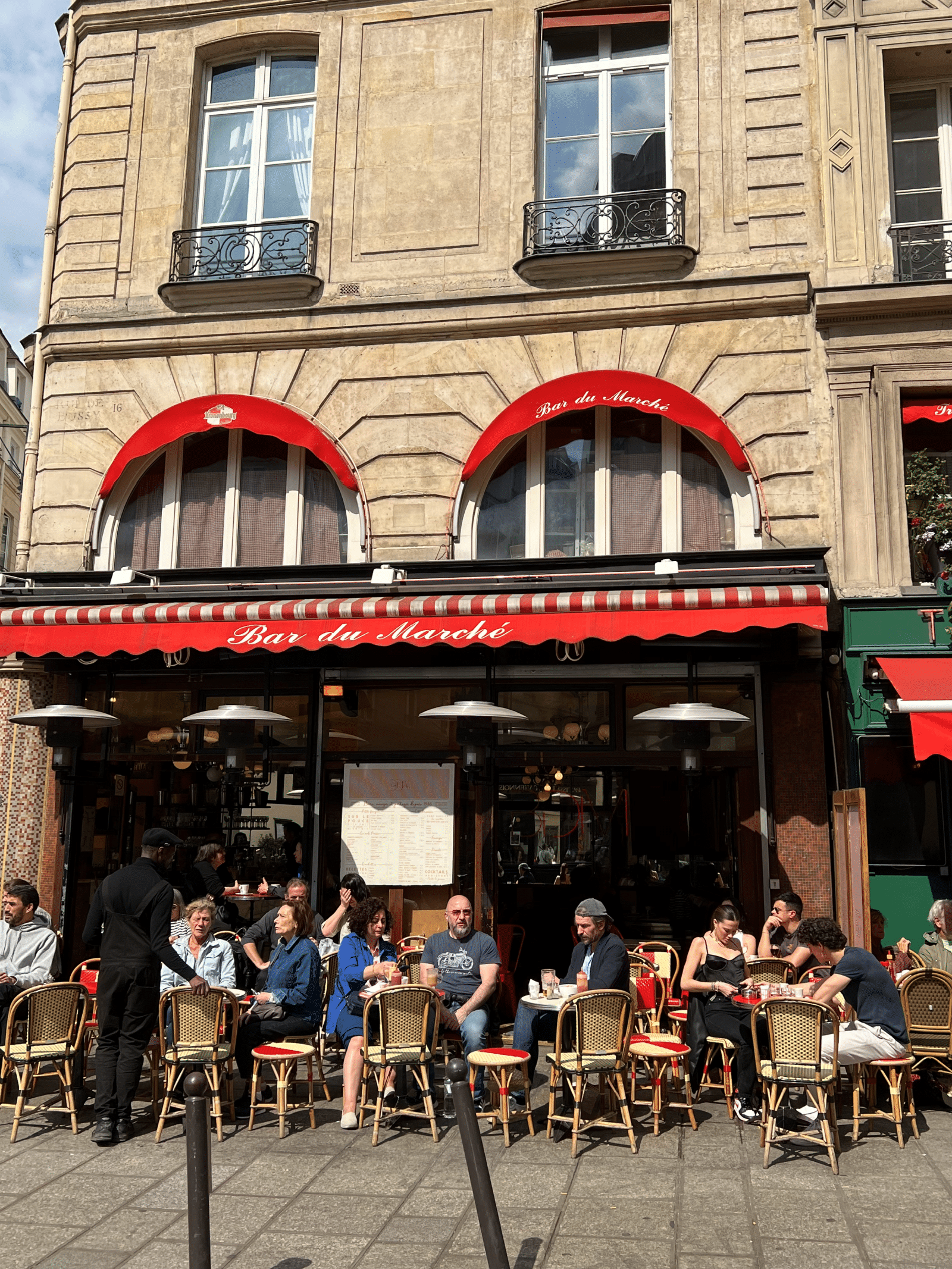 How to Do Paris Like a Local