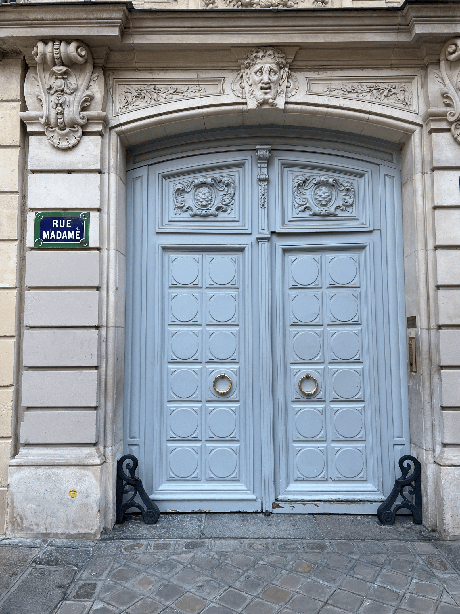 How to Plan a Trip to Paris