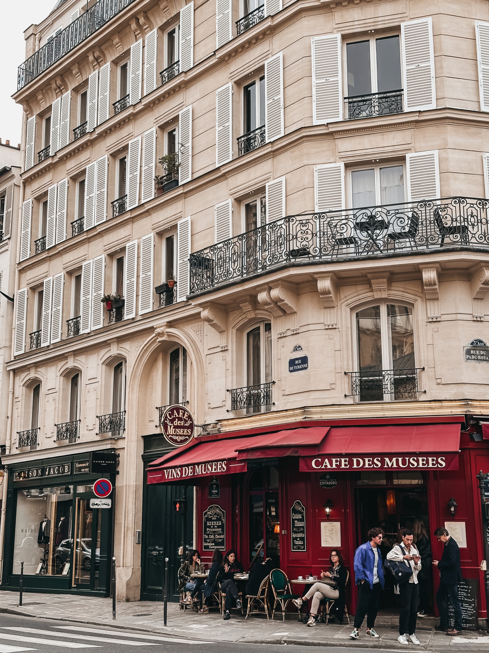 Best Traditional French Food in Paris Paris Cafe