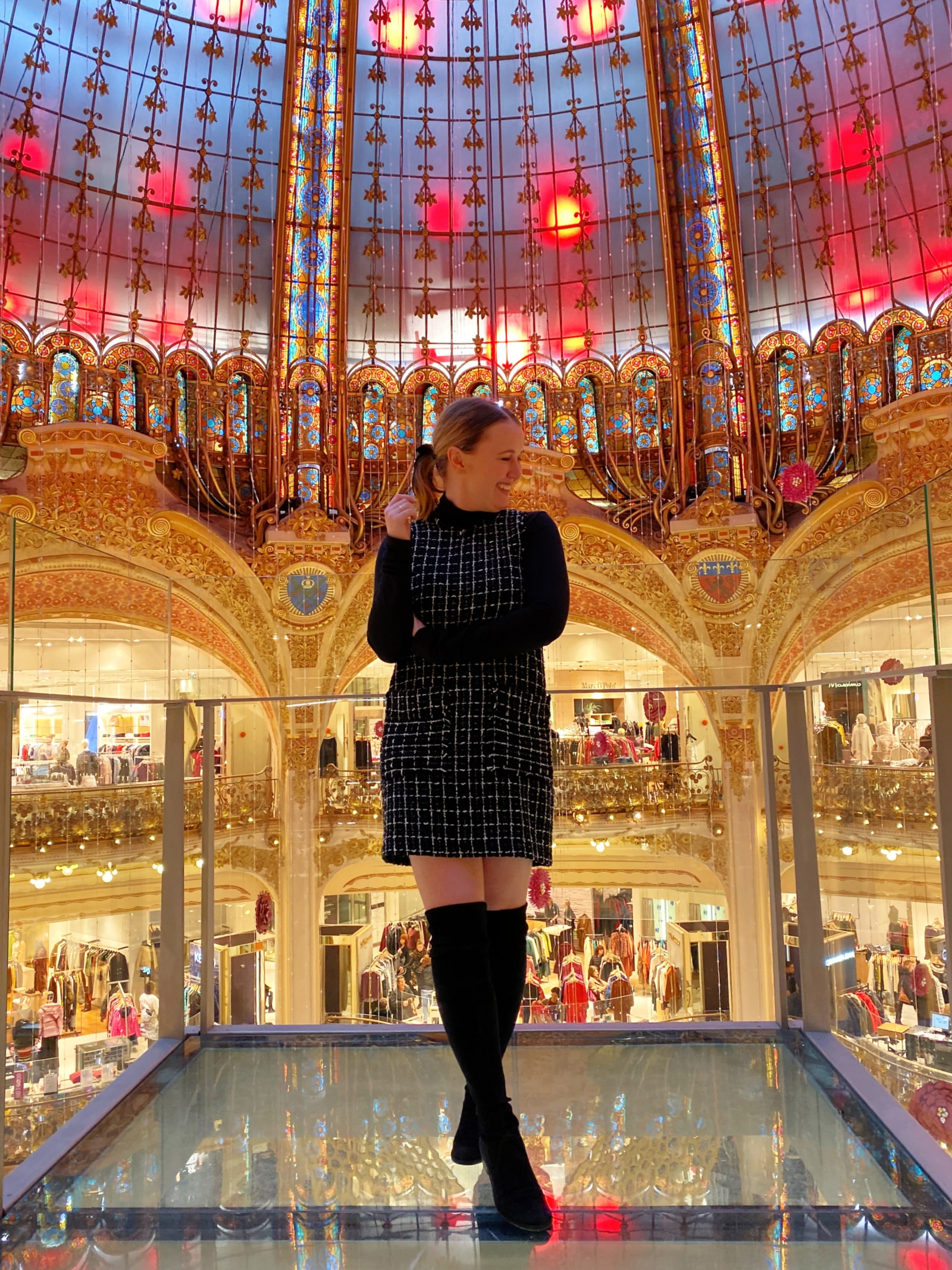Best Christmas Photo Spots in Paris