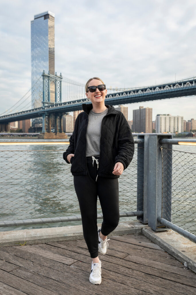 Vuori Joggers styling