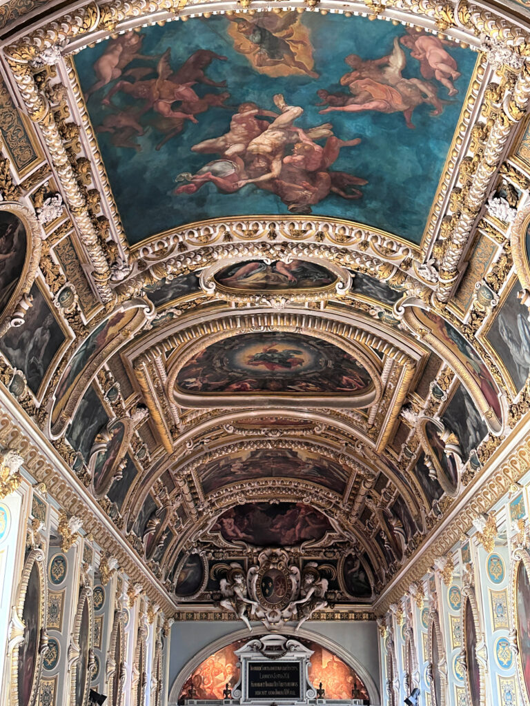 Paris to Fontainebleau&nbsp;Day Trip