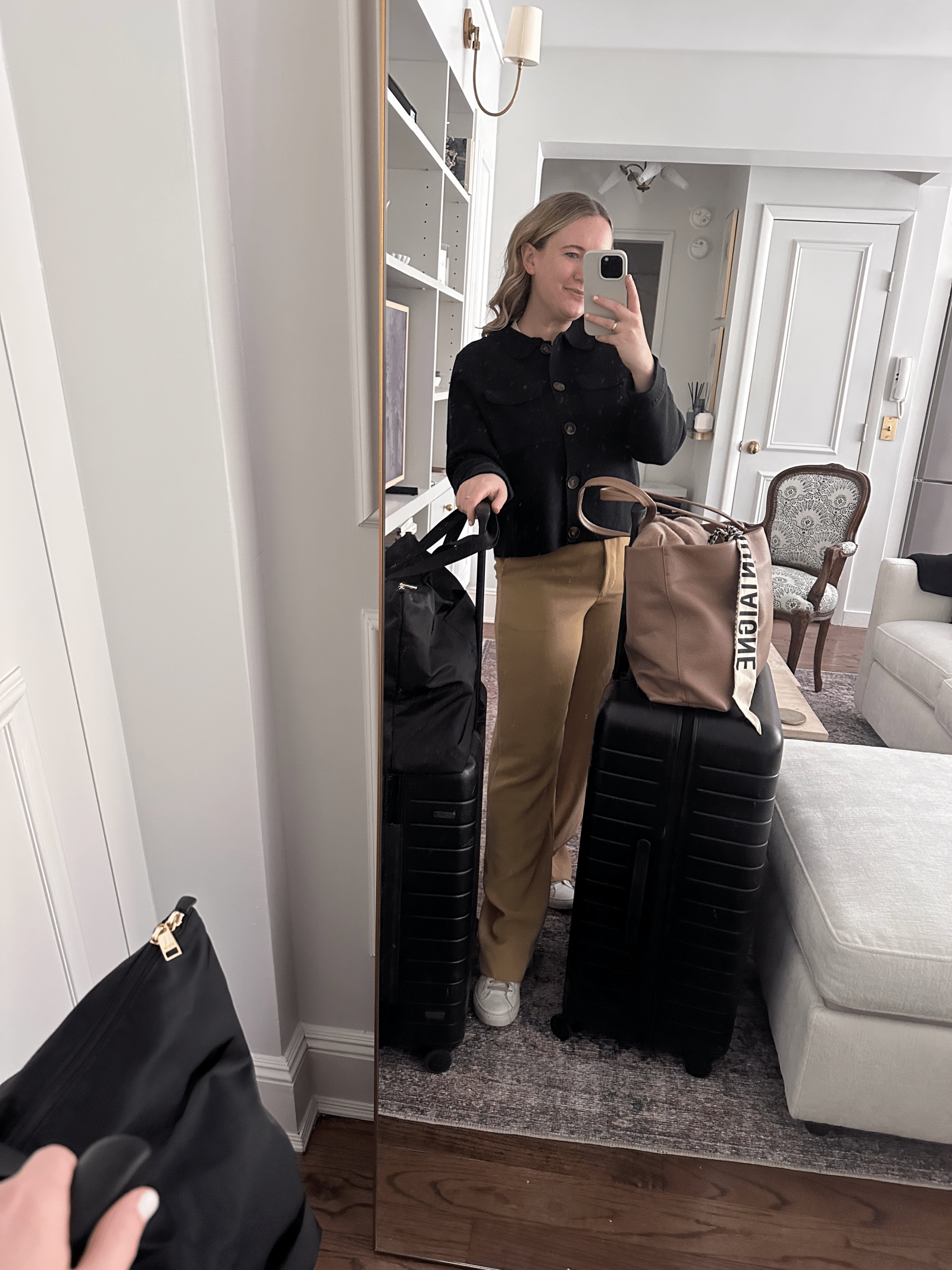 What to Wear on a Long Flight What to Wear on a Long Flight: Trouser + Sneakers