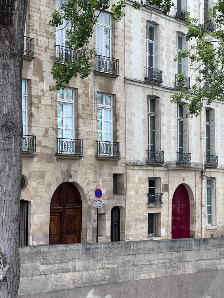 What To See&nbsp;On&nbsp;Île&nbsp;de la&nbsp;Cité&nbsp;&&nbsp;Île&nbsp;St-Louis