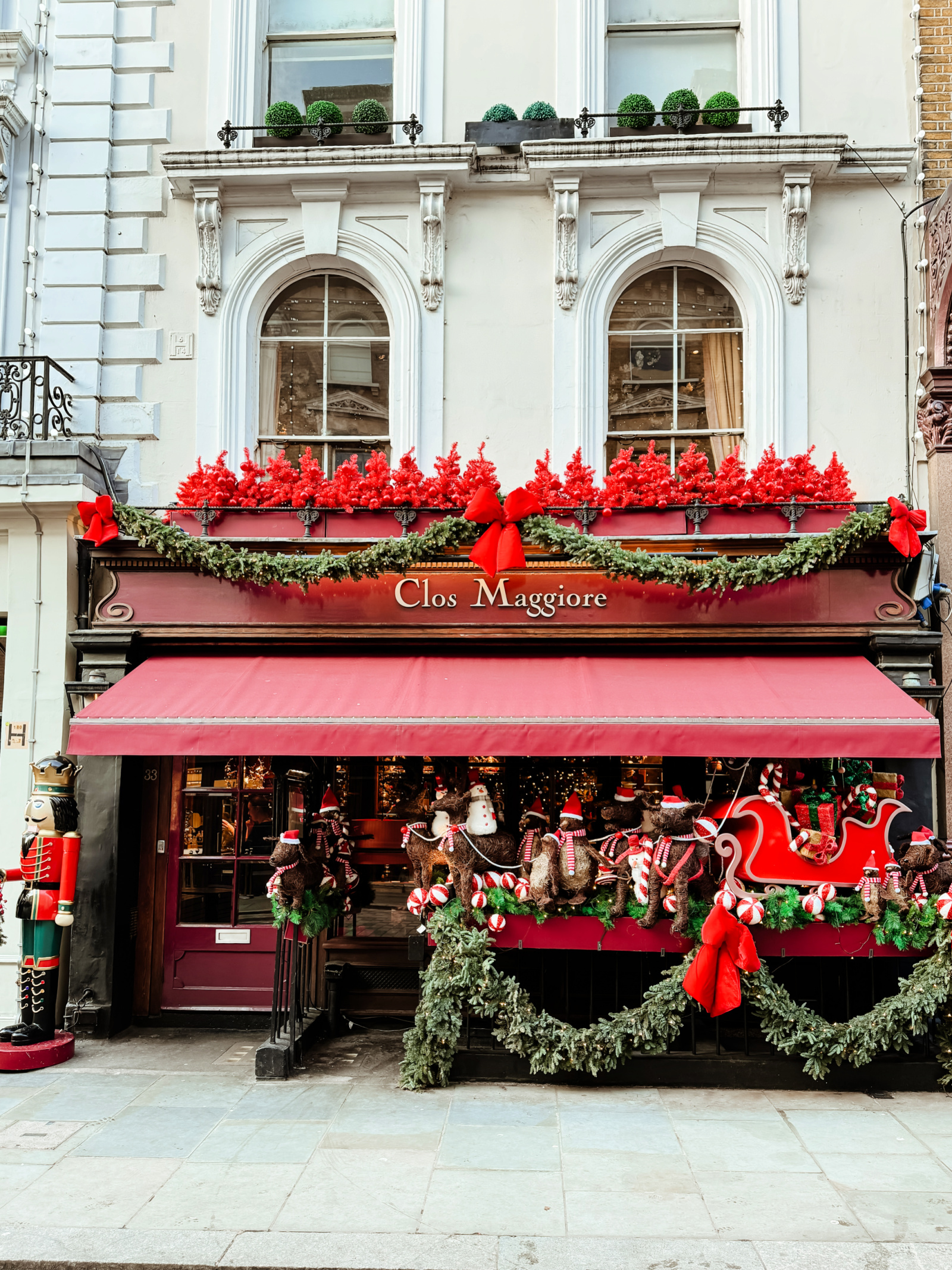 Christmas in London | The Weekly Edit 12.8