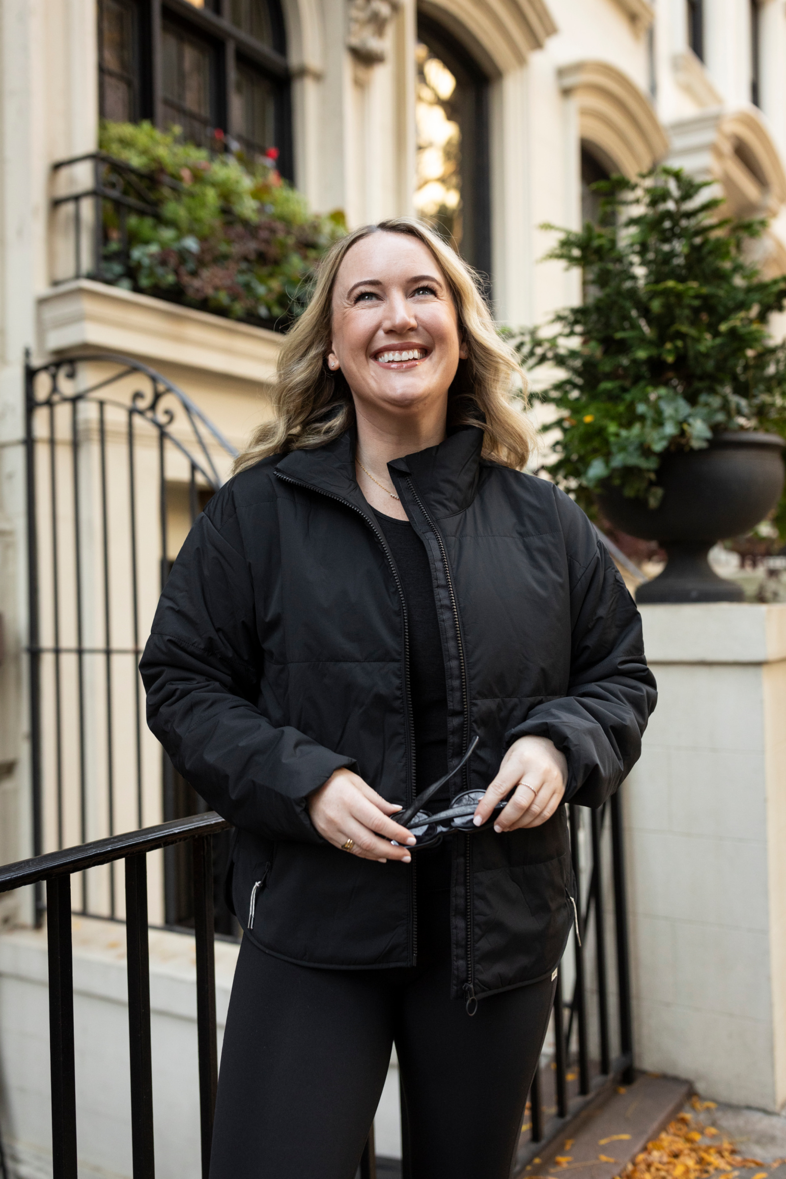 women’s outerwear jacket Vuori Review- women’s outerwear jacket