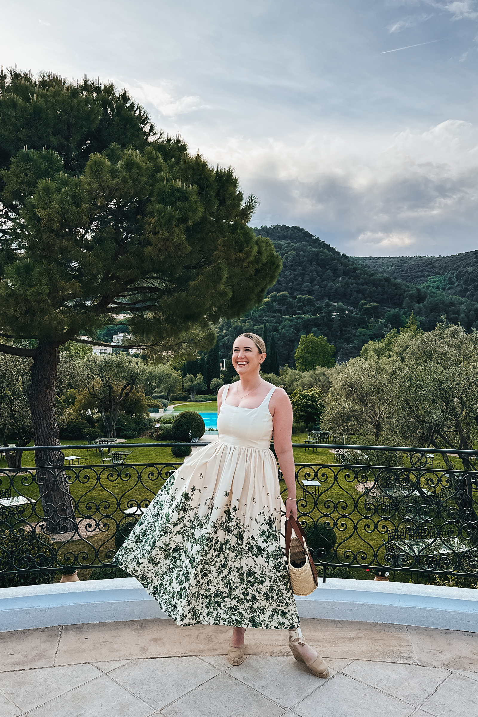 What Shoes to Pack for Europe Floral dress in Provence