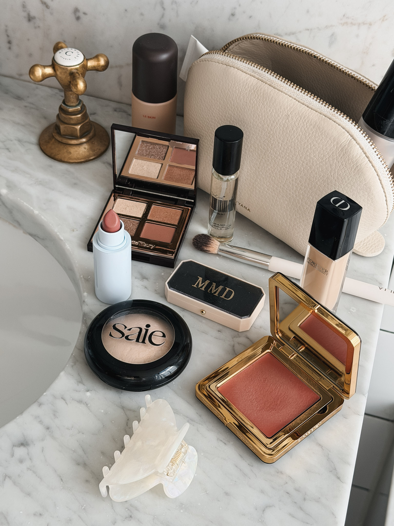 The Best Products for a Summer Glow (Makeup, Skincare & Body Care Favorites)
