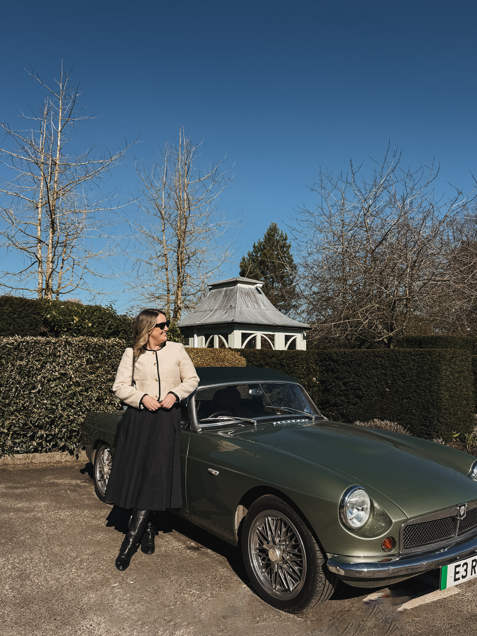 What to Pack for the Cotswolds What to Pack for The Cotswolds: Tweed Jacket